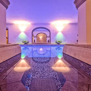 https://hirsch-kur-und-wellnesshotel.com-bavaria.com